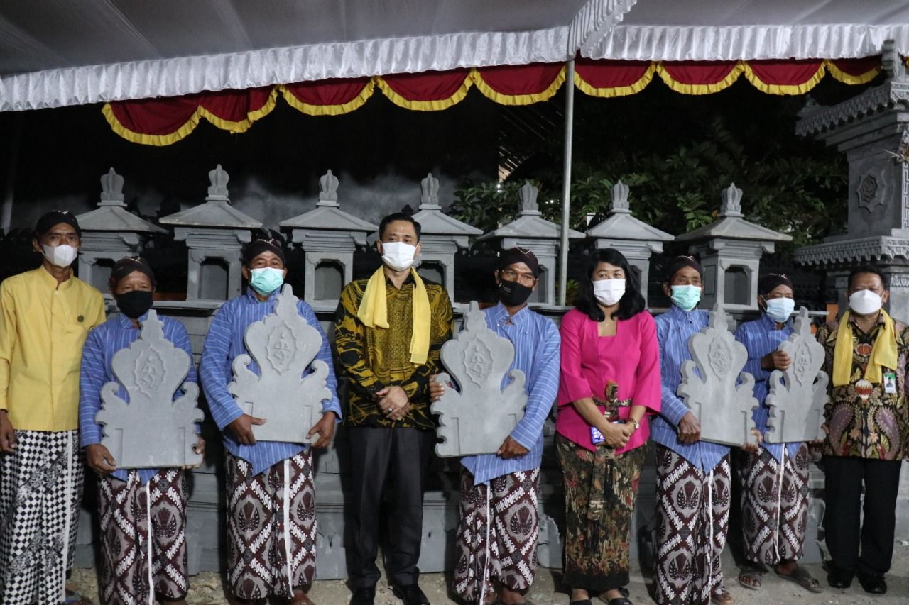 podiumnews.com-Dirjen Bimas Hindu Bantu Pembangunan 1000 Pelinggih di Gunung Kidul